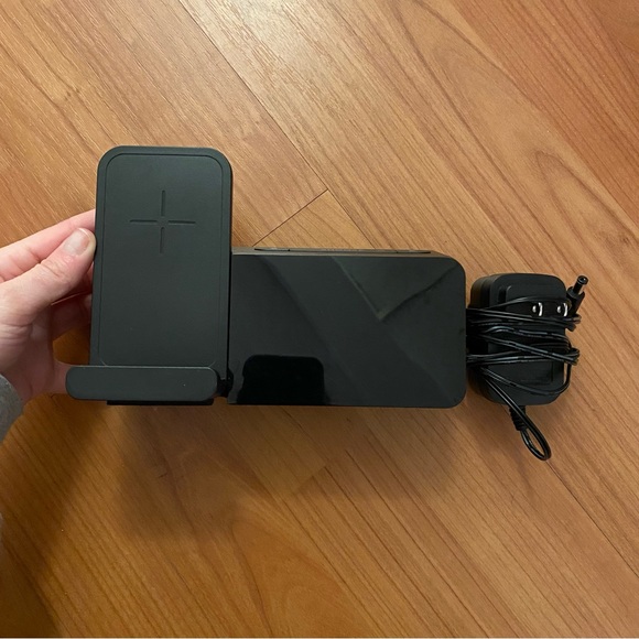 Alarm Clock with Phone Charger - Picture 1 of 7